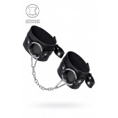 Черные оковы из толстой кожи с люверсами - Pecado - купить с доставкой в Чебоксарах