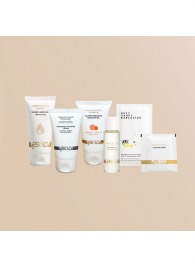 Набор YESforLOV La Trousse Enchantée в бежевой косметичке - YESforLOV - купить с доставкой в Чебоксарах