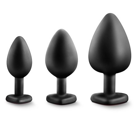 Набор черных анальных пробок с красным кристаллом-сердечком Bling Plugs Training Kit - Blush Novelties - купить с доставкой в Чебоксарах