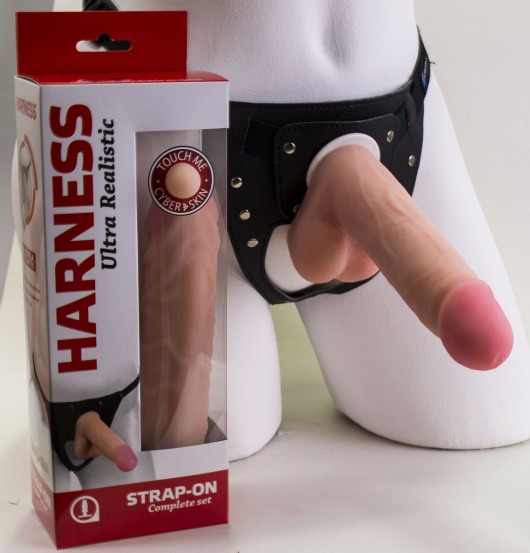 Страпон в подарочной упаковке: трусики с плугом и фаллоимитатор-насадка - 16 см. - LOVETOY (А-Полимер) - купить с доставкой в Чебоксарах