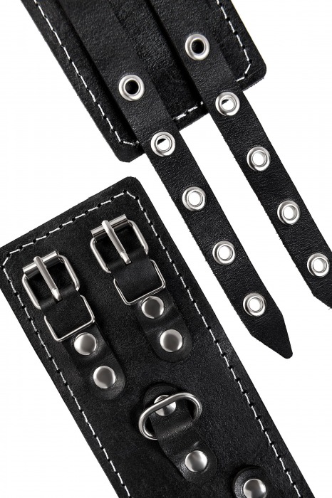 Черные кожаные оковы с двумя ремнями и красной подкладкой - Pecado - купить с доставкой в Чебоксарах